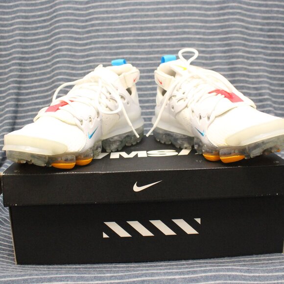 Nike Air VaporMax D/MS/X in Summit White - Picture 6 of 15